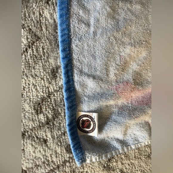 Y2K vintage style NHL hooded pull over towel kids - Picture 4 of 8